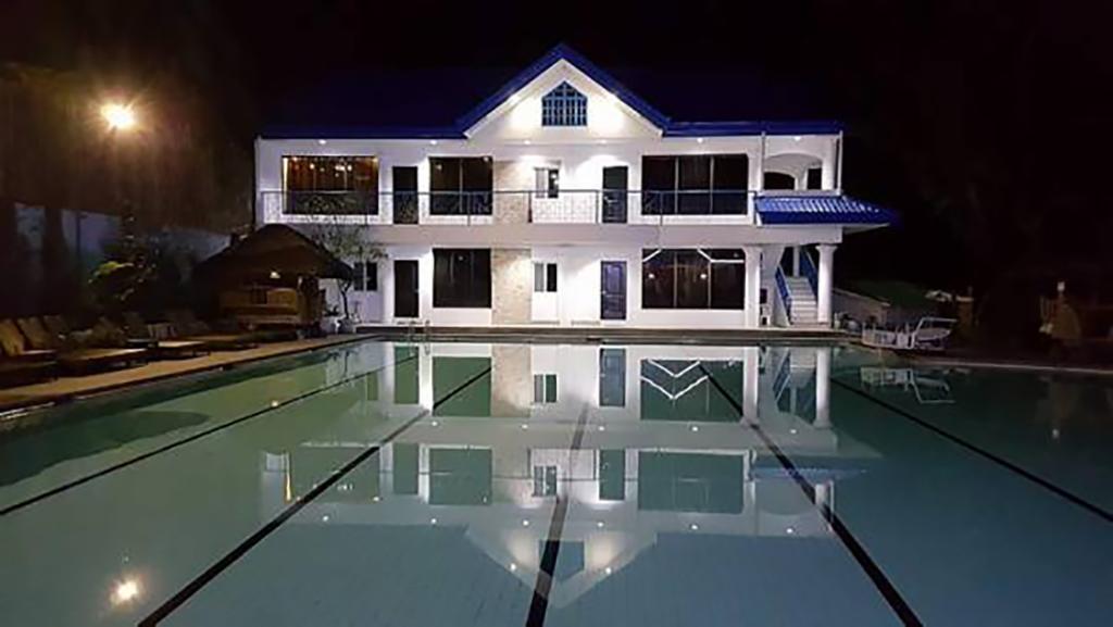 Woodland Hotel Angeles Exterior foto
